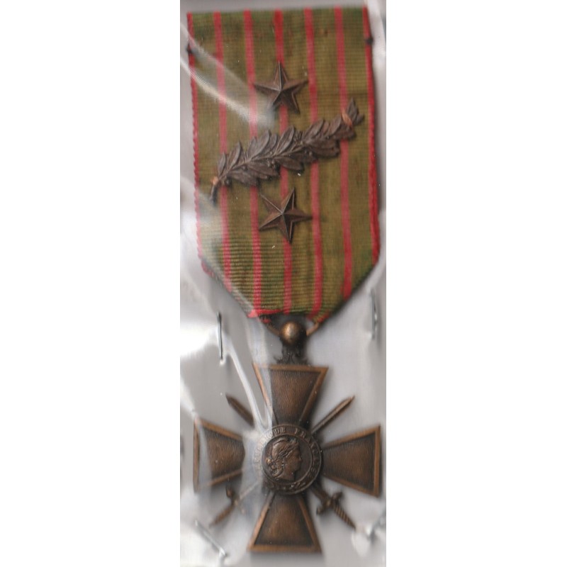 INSIGNE - CROIX DE GUERRE - 1914-1917