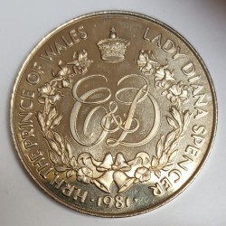 MÉDAILLE - MARIAGE DU PRINCE CHARLES ET LADY DIANA  - 29/07/1981