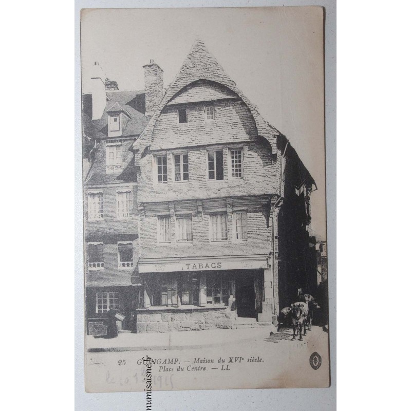 Frankreich - Komitat 22 - Guingamp - Haus aus dem 16. Jahrhundert - Place du centre