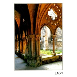 02000 - LAON - LE CLOÎTRE