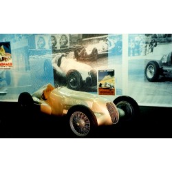 VINTAGE CARS - MERCEDES 1937