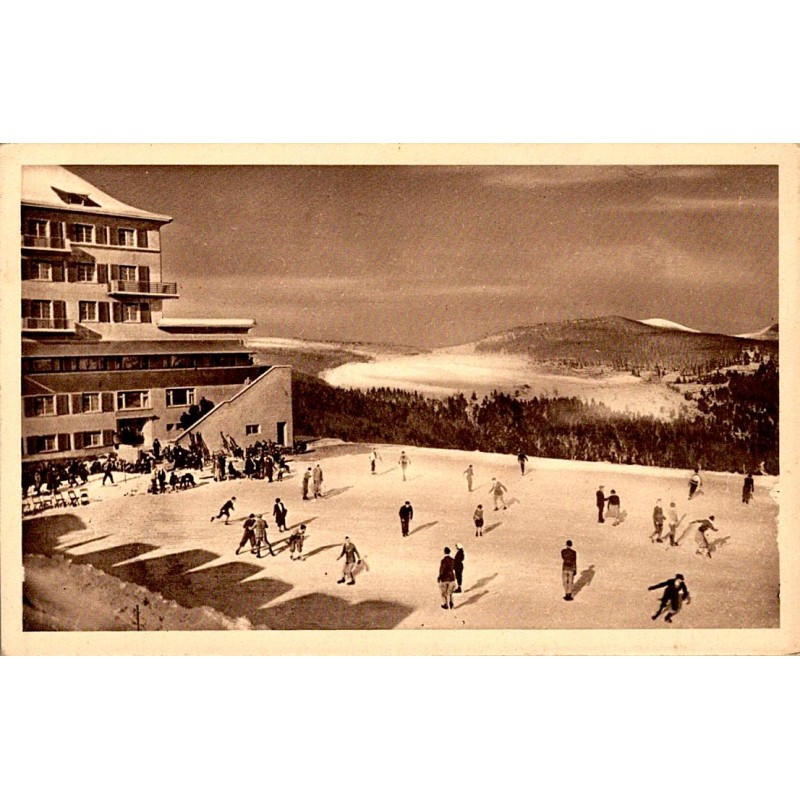 68610 - THE GRAND HOTEL DU MARKSTEIN AND ITS SKATING FIELD