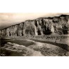 76980 - VEULES-LES-ROSES - THE BEACH AND THE CLIFFS