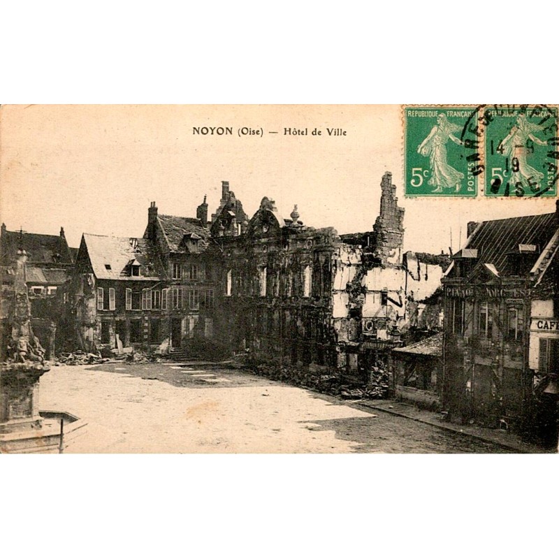 60400 - NOYON - HÔTEL DE VILLE