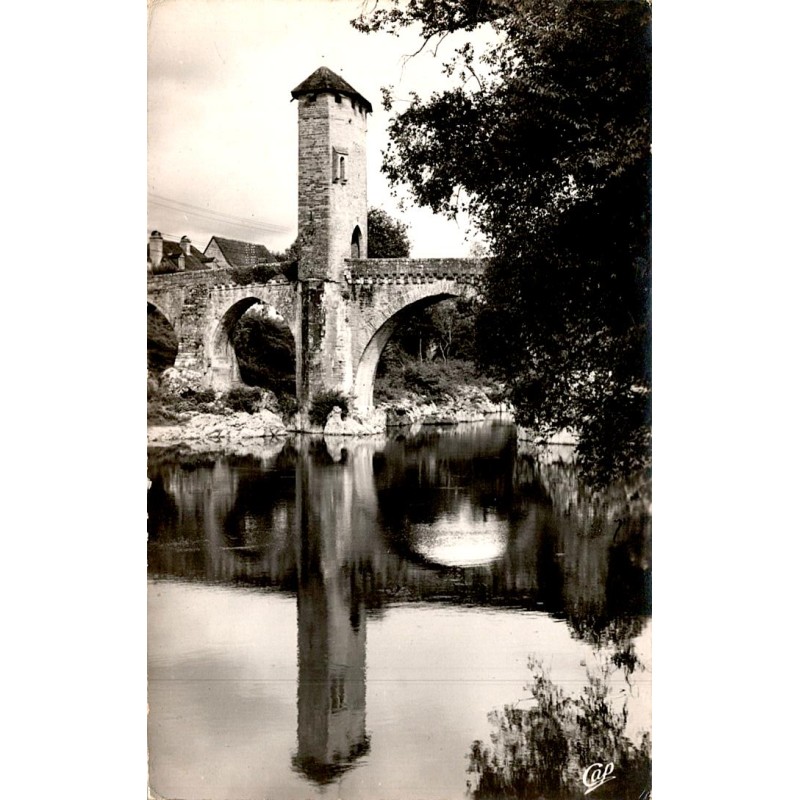 64300 - ORTHEZ - LE PONT VIEUX