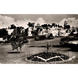 14000 - CAEN - LE CHATEAU ET LES JARDINS