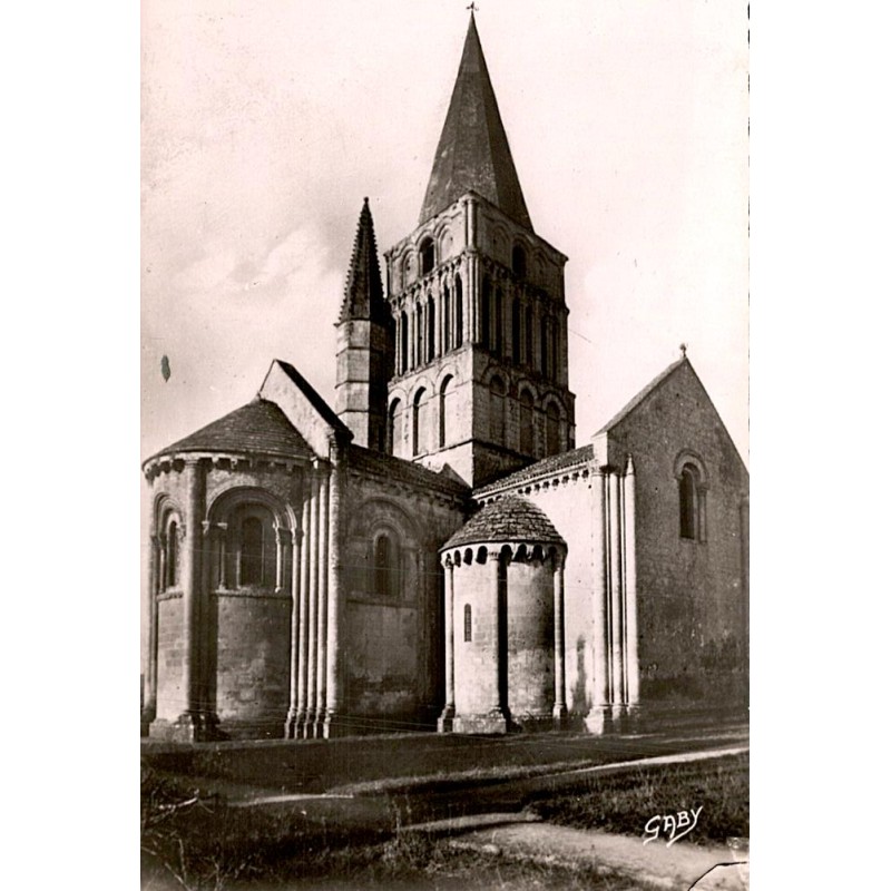 17470 - AULNAY-DE-SAINTONGE - APSIS UND GLOCKENTURM DER KIRCHE