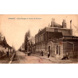 02300 - CHAUNY - COURS SEVIGNE ET AVENUE DE SENICOURT