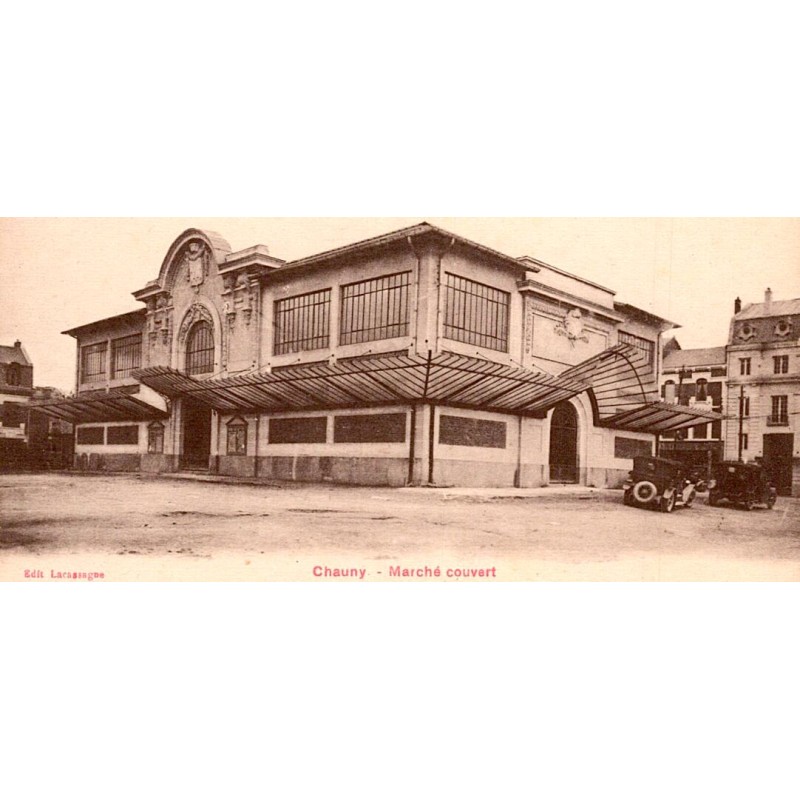 02300 - CHAUNY - MARCHÉ COUVERT