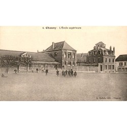 02300 - CHAUNY - THE SUPERIOR SCHOOL