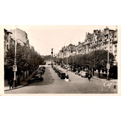 51100 - REIMS - PLACE DROUET-D'ERLON und der Subé-Brunnen