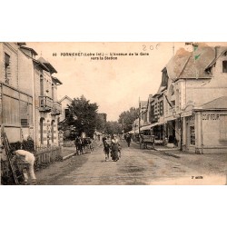 County 44380 - PORNICHET - THE AVENUE DE LA GARE TOWARDS THE STATION