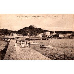 83400 - PORQUEROLLES - LE PORT - LE VILLAGE