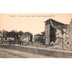 02300 - CHAUNY - BOULEVARD GAMBETTA APRES LA RETRAITE ALLEMANDE (AVRIL 1917)