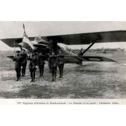 12TH BOMBARD AVIATION REGIMENT - THE FLAG AND ITS GUARD - LIEUTENANT DUTHU