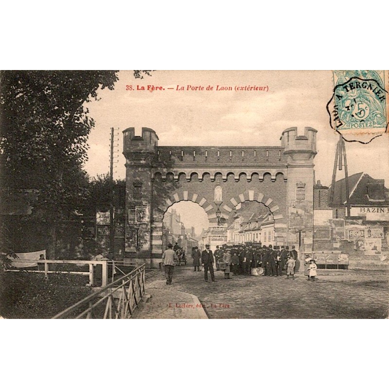 02800 - LA FERE - LA PORTE DE LAON