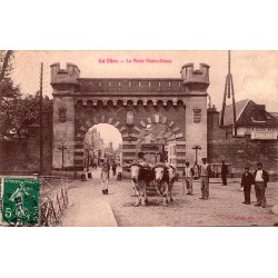 COUNTY 02800 - LA FERE - NOTRE-DAME GATE