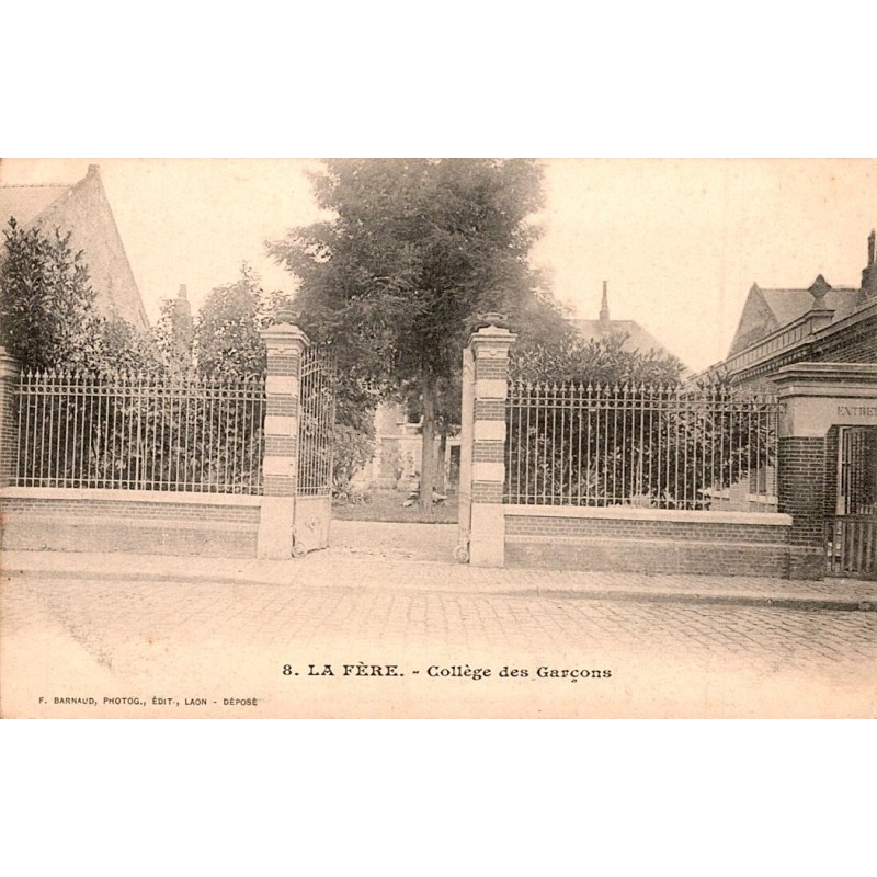 COUNTY 02800 - LA FERE - THE BOYS’ COLLEGE