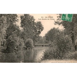 COUNTY 02800 - LA FERE - THE BANKS OF THE OISE