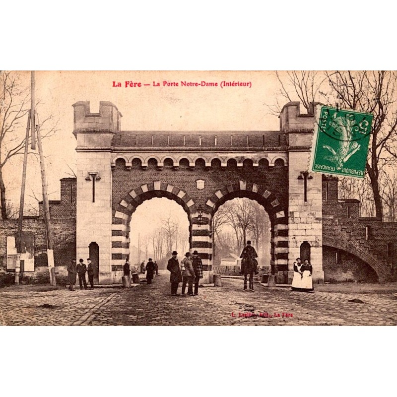 02800 - LA FERE - PORTE NOTRE-DAME