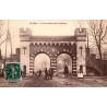 COUNTY 02800 - LA FERE - NOTRE-DAME GATE