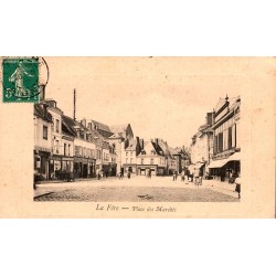 COUNTY 02800 - LA FERE - LA PLACE DES MARCHES